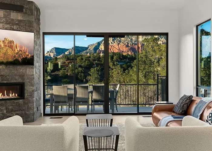 Dom wakacyjny New Uptown Dream 4br Wow! Views! Pool&spa *