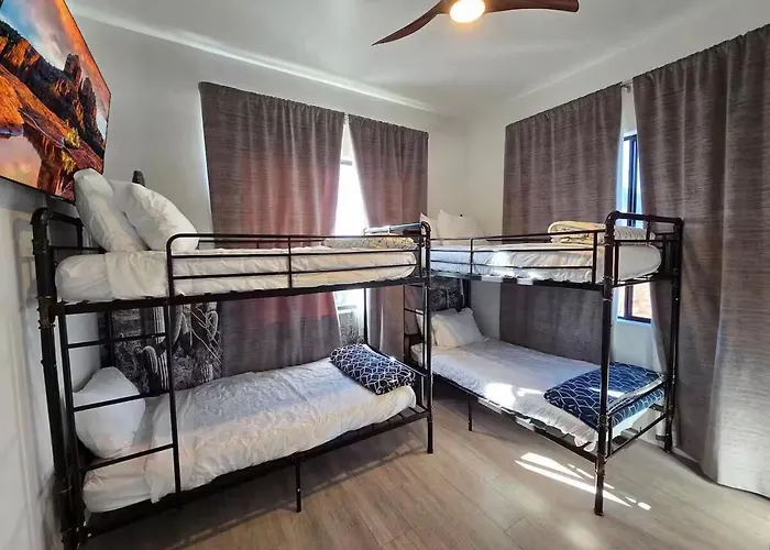 New Uptown Dream 4br Wow! Views! Pool&spa