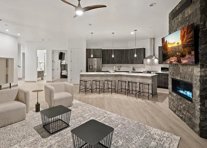 New Uptown Dream 4br Wow! Views! Pool&spa Dom wakacyjny Sedona