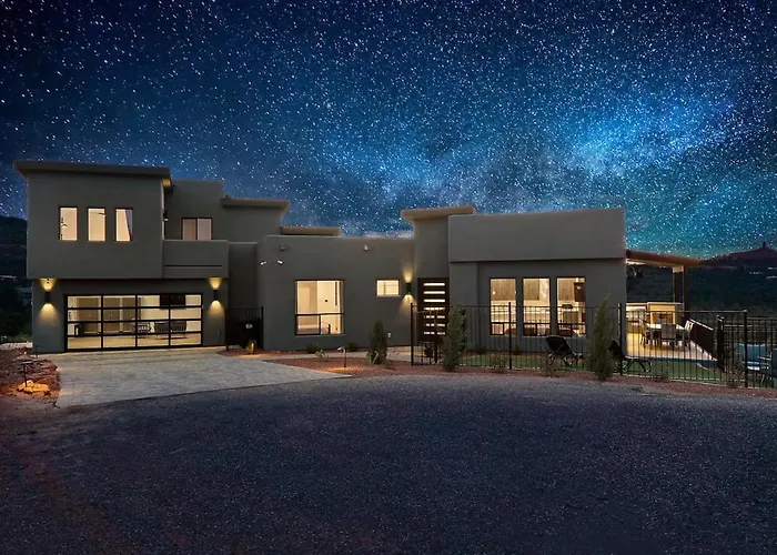 Dom wakacyjny New Uptown Dream 4br Wow! Views! Pool&spa *